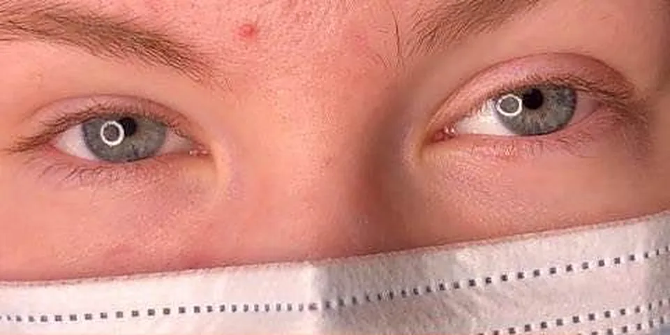 Client's natural lashes before the appointment